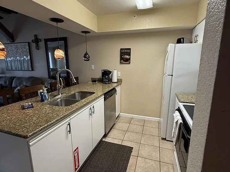 200 Golf View Dr #D-11 — Photo 5