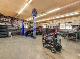 6152 Pine St, Pollock Pines, CA 95726