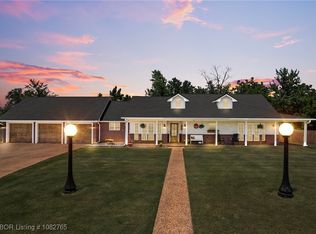 1430 Lakeview Estates Dr, Alma, AR 72921