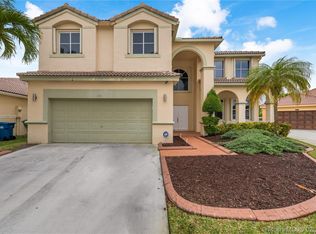 1571 Elm Grove Rd, Weston, FL 33327