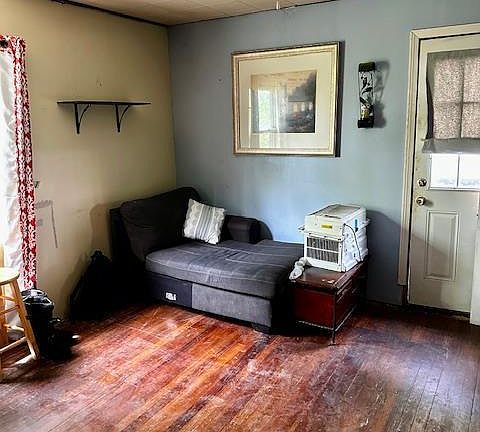 4th image of 211 Sekitan Ave