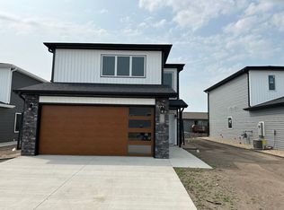 131 Marshall Loop, Lincoln, ND 58504