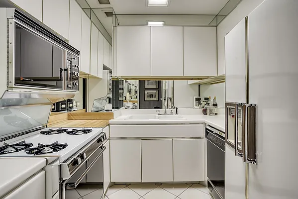 Sold by Brown Harris Stevens | media 18