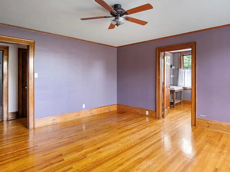 290 Long Crescent Dr — Photo 32