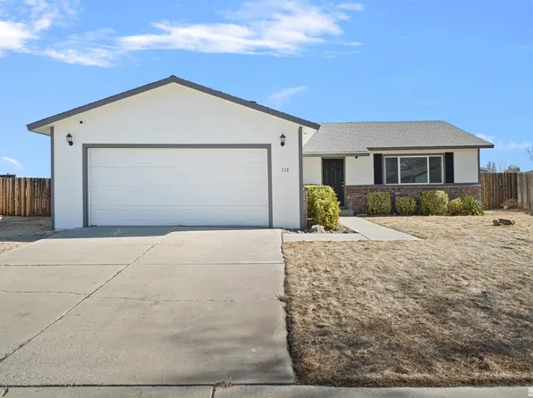 113 7th St, Fernley, NV 89408