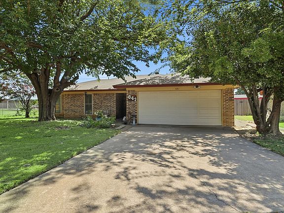2nd image of 641 Deborah Ct