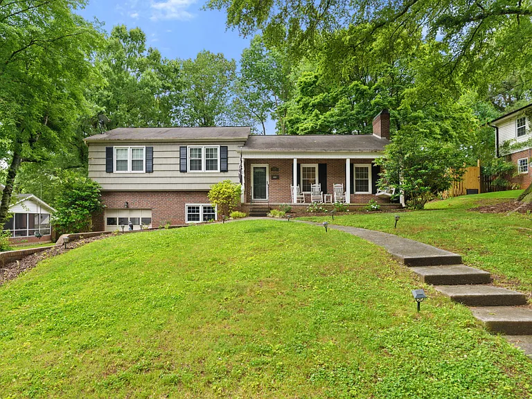 2786 Birchwood Dr — Photo 5