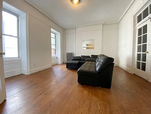 Rented by Corcoran | media 18