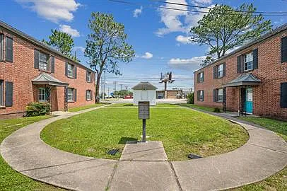 Southdowns Apartments - 4238 — Photo 3