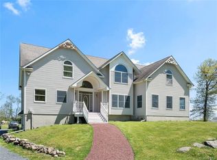 58 Quarry Rd, Campbell Hall, NY 10916