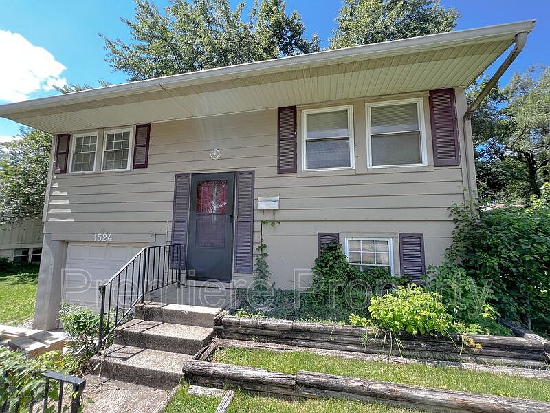 1st image of 1524 N Seminole Dr