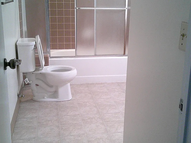 5235 E Liberty Ave #104 — Photo 8