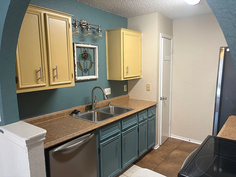 5121 Colonel Travis St — Photo 35