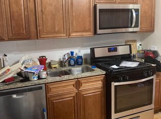 3733 N Clark St APT 2N, Chicago, IL 60613