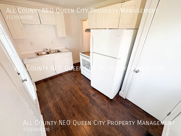 356 Harriet St — Photo 8