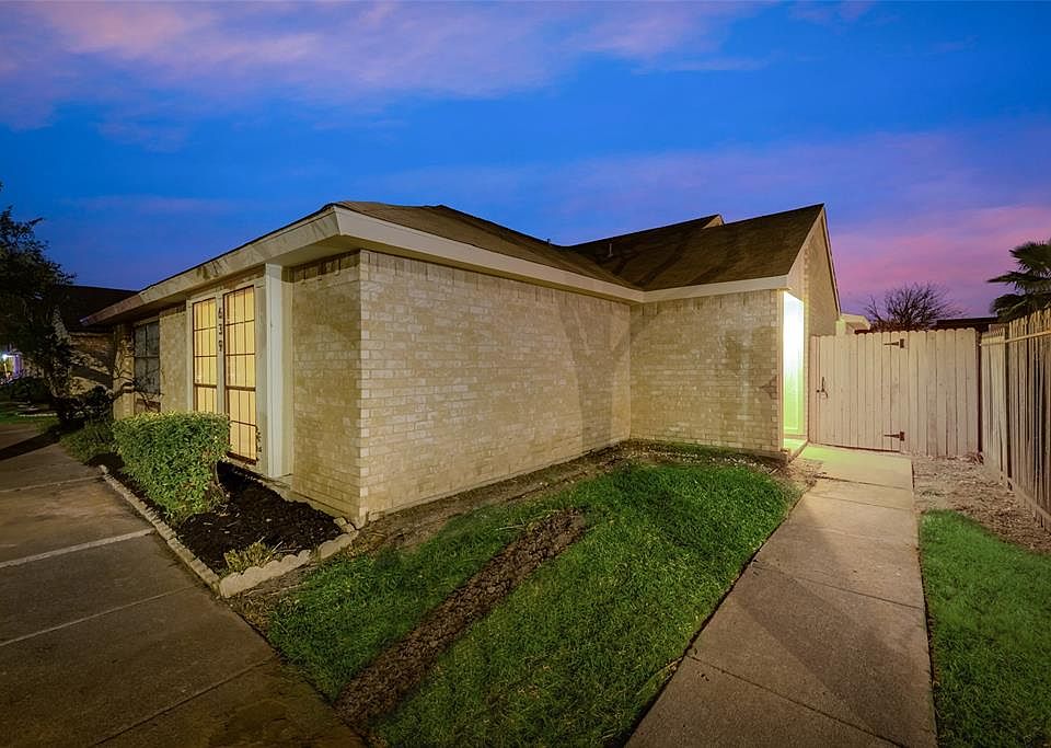1st image of 639 Stonehenge Dr