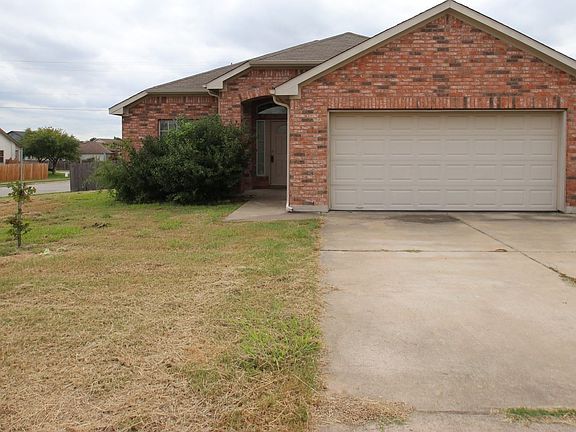 2nd image of 1500 Haynie Bnd