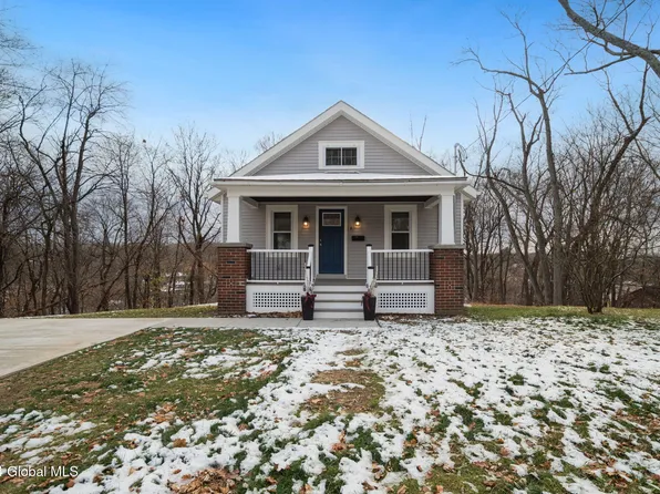 8 Billings Avenue, Troy, NY 12180