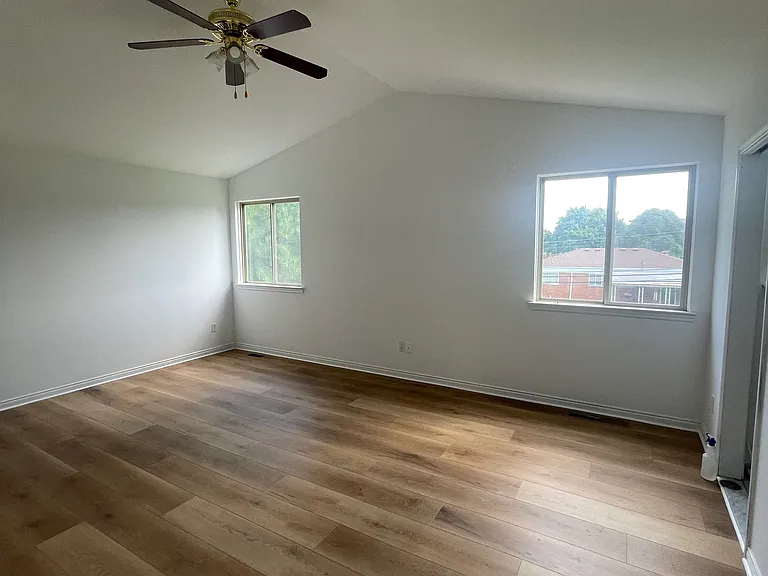 32868 Northpointe Dr — Photo 10