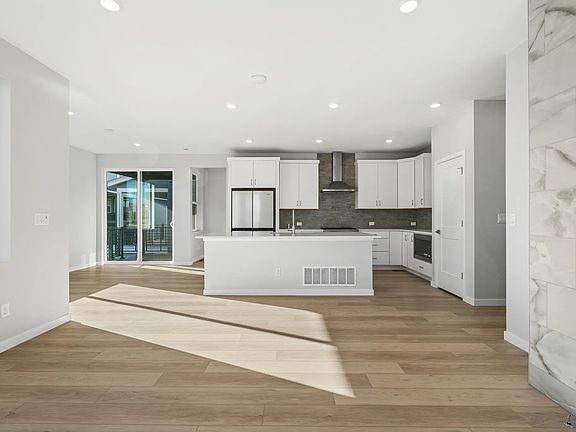 Homesite 47 Great Room, Kitchen Dining