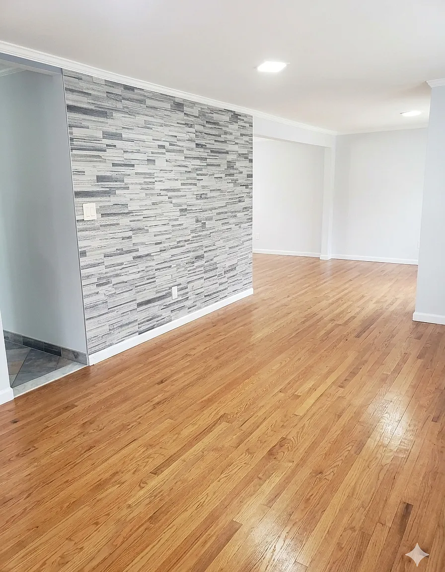 126 Bay 8th Street — Photo 3