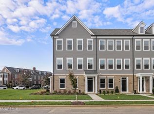 20 Barton Ave #8SFI3Z, Oceanport, NJ 07757