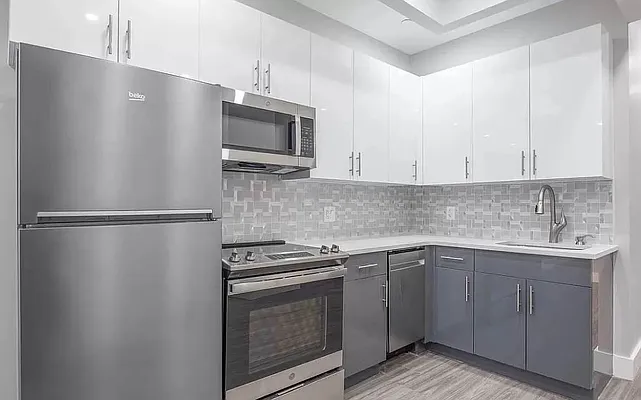 Rented by Reavis | media 19