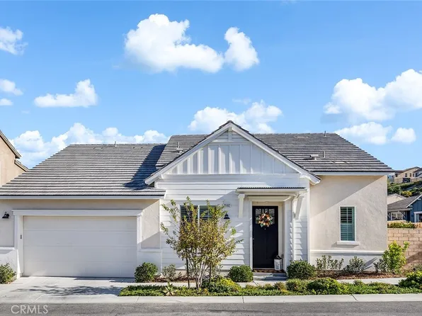 25102 Citron Ln, Santa Clarita, CA 91387