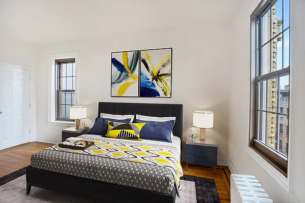 Sold by Bank Neary | media 4