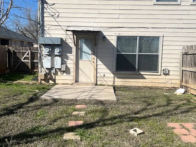 1105 Christopher Ave — Photo 38