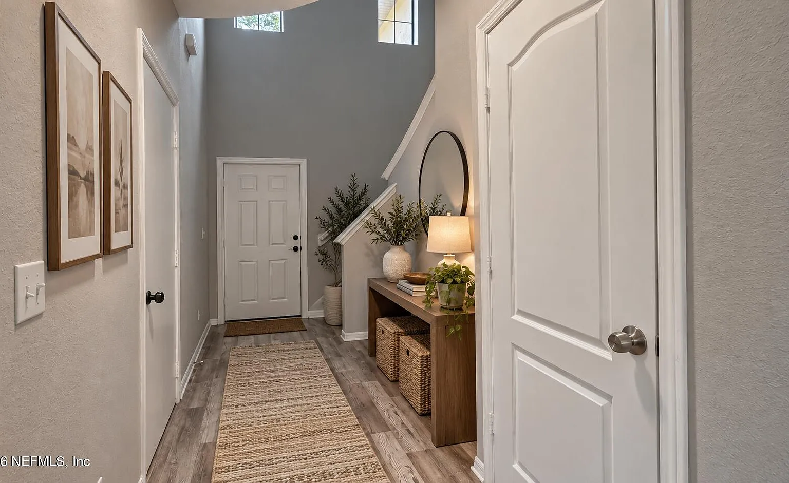 3 bed, 2.5 bath, 1612 sqft, $2,375 — Photo 2