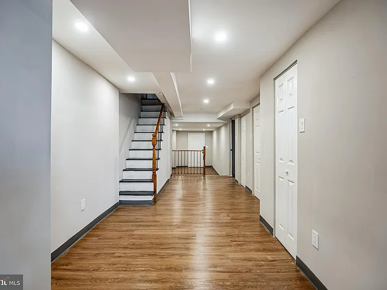 6905 Forrest Ave — Photo 21