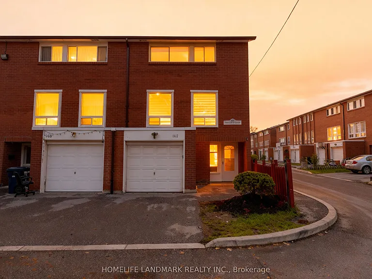 6452 Finch Ave W #147 — Photo 2