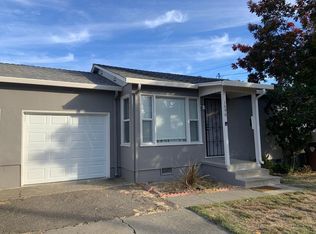 1696 G St, Napa, CA 94559