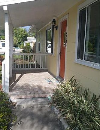 3rd image of 1251 Palm St