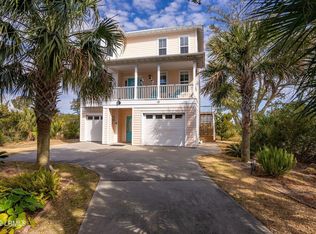 10 Key West Dr, Saint Helena Island, SC 29920