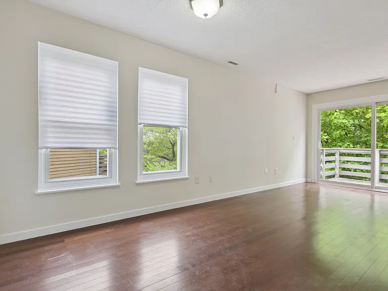 1425 Quinnipiac Ave #302 — Photo 2