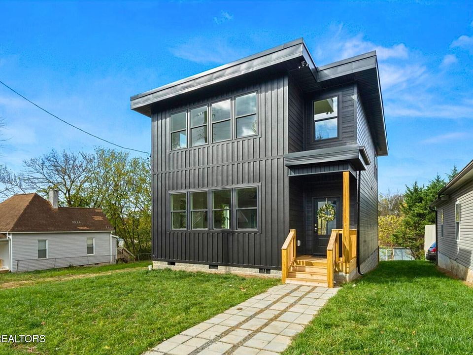 1st image of 1303 W Baxter Ave Lot 77