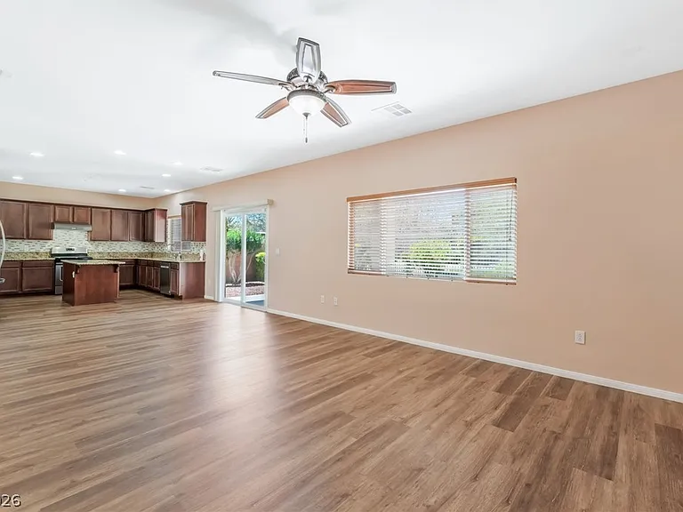 3516 Pelican Brief Ln — Photo 4