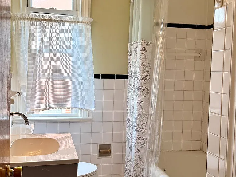 308 Eldon Ave — Photo 16