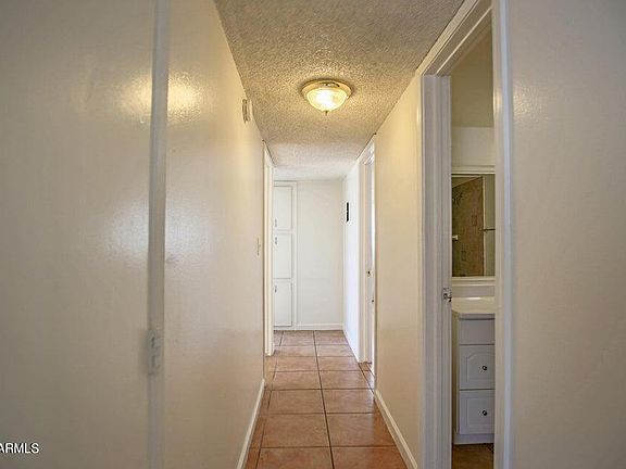 4th image of 2406 W CAMPBELL Avenue #322