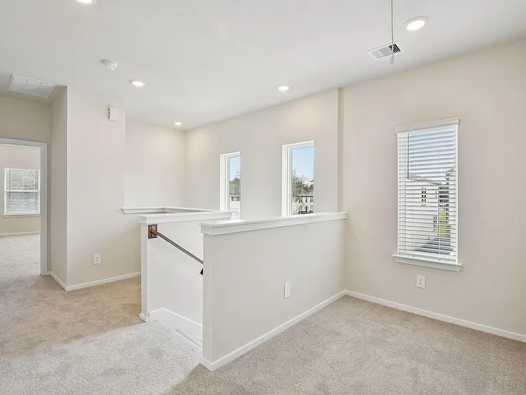 4210 Pine Springs Ct — Photo 12
