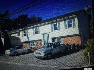 5 Willis Ave #2, Syosset, NY 11791