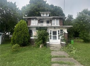 1043 S Webb Ave, Alliance, OH 44601
