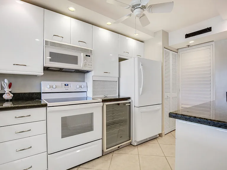 2687 N Ocean Blvd #5010 — Photo 12