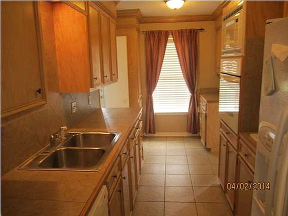 4th image of 3472 Dawn Dr