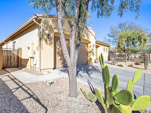 2nd image of 8028 W Cavedale Ave