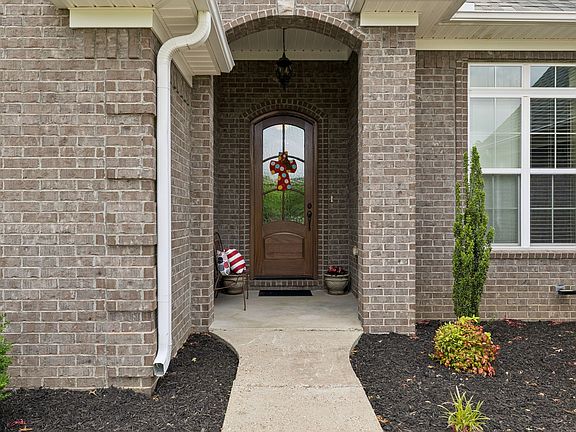 4th image of 145 Airport Ct