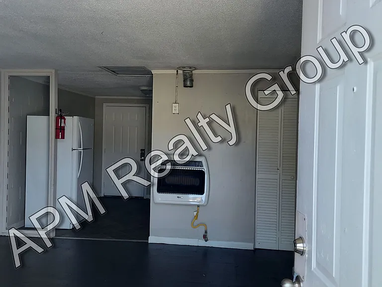 3048A Howell Ct — Photo 7