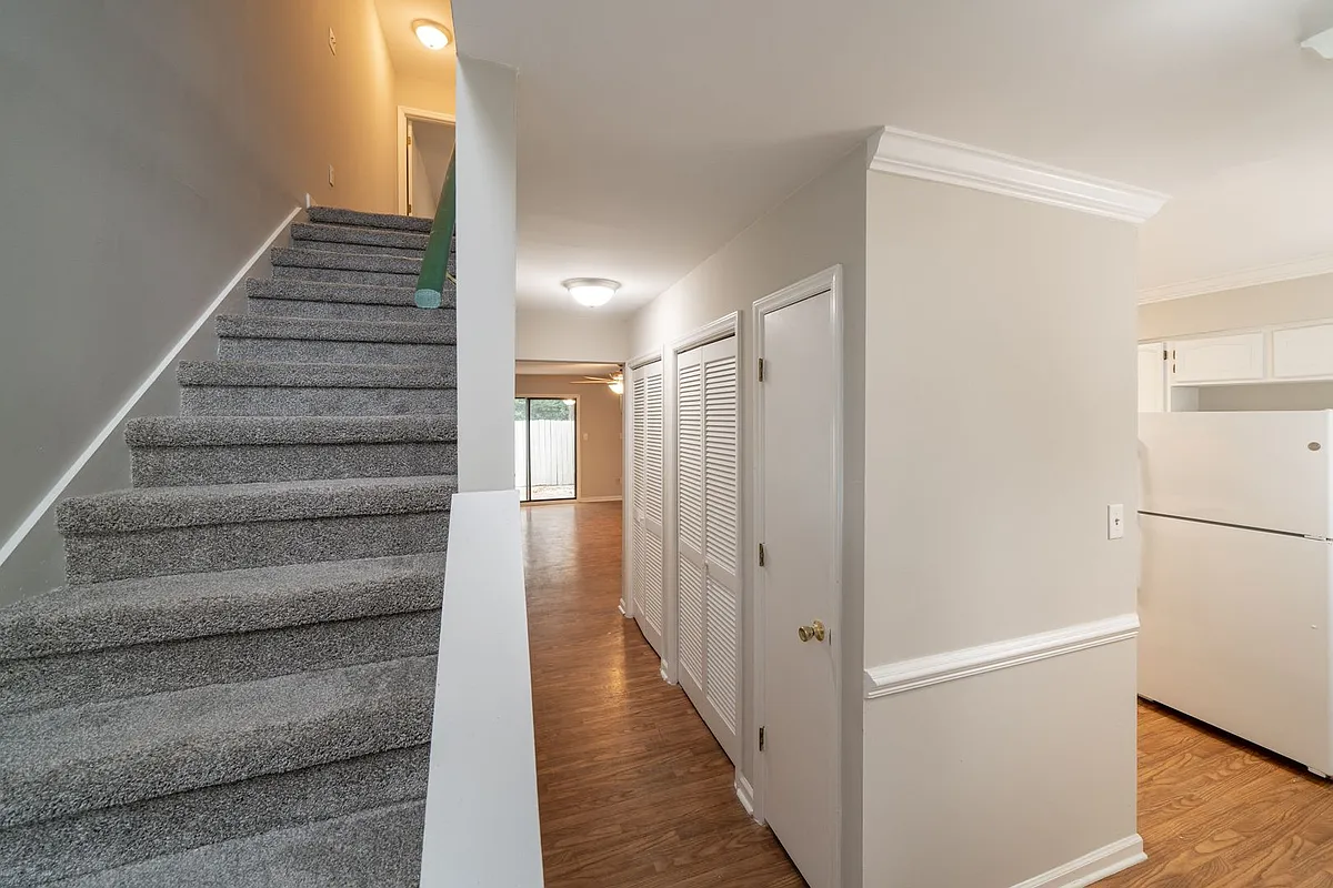 Building Photo - 5891 Shady Grove Cir